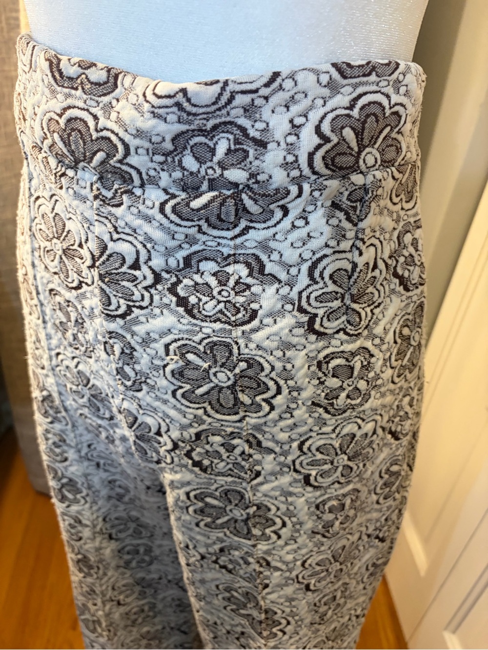 Handmade 16.5 in waist Vintage Floral Pattern Wide-Leg Pants in White and Brown